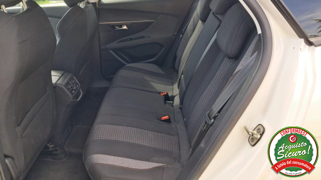 PEUGEOT 3008 usata, con Alzacristalli elettrici