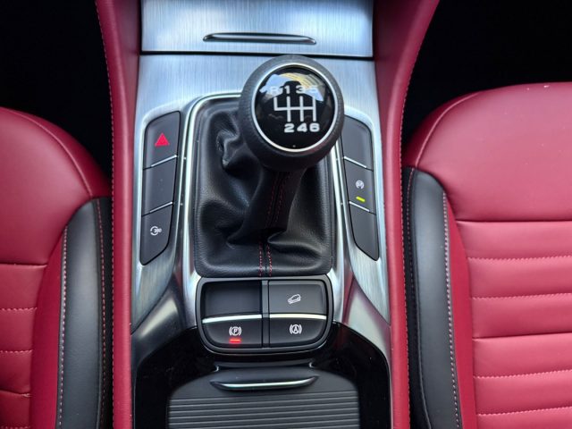 MG HS usata, con Specchietti laterali elettrici