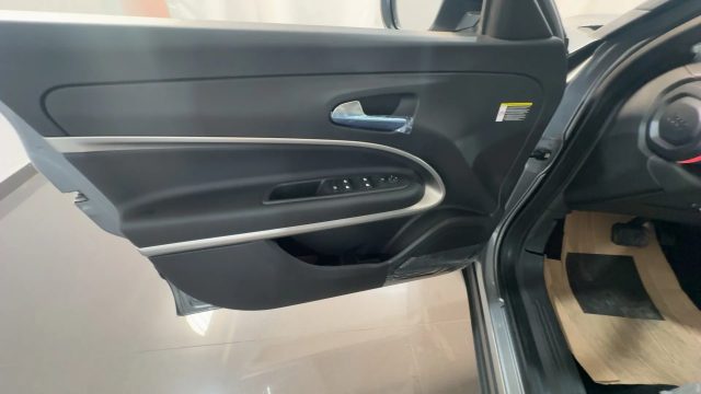 JEEP Avenger usata, con Bracciolo