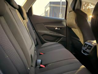 PEUGEOT 3008 usata, con Boardcomputer