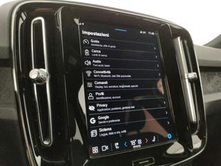 VOLVO XC40 usata, con Touch screen