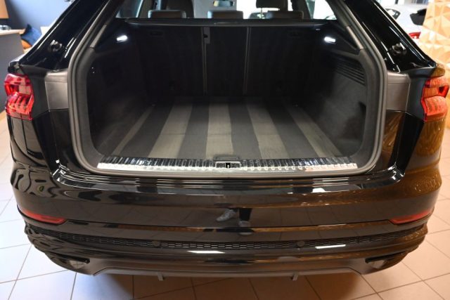 AUDI Q8 usata 27