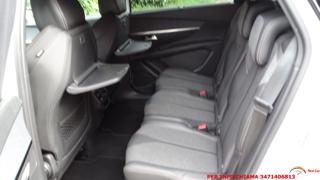 PEUGEOT 5008 usata, con Fendinebbia