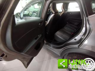 RENAULT Captur usata 16