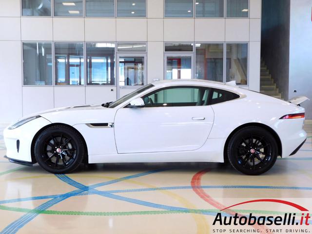 JAGUAR F-Type usata, con USB