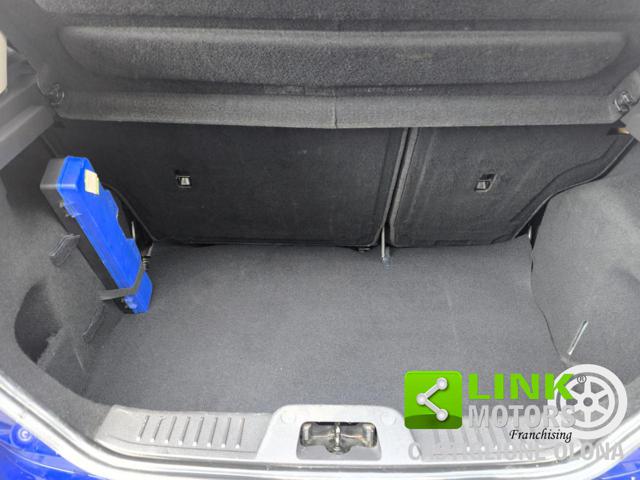FORD Fiesta usata, con Chiusura centralizzata telecomandata