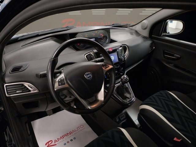 LANCIA Ypsilon usata 13