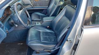 MERCEDES-BENZ E 200 usata, con Boardcomputer
