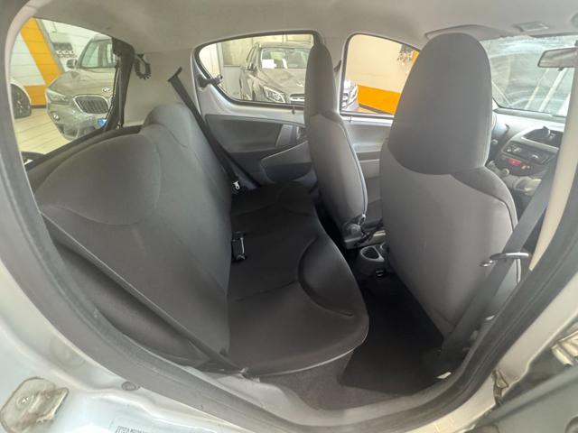 TOYOTA Aygo usata 14