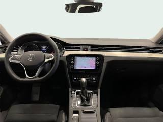 VOLKSWAGEN Passat Variant usata, con Cerchi in lega