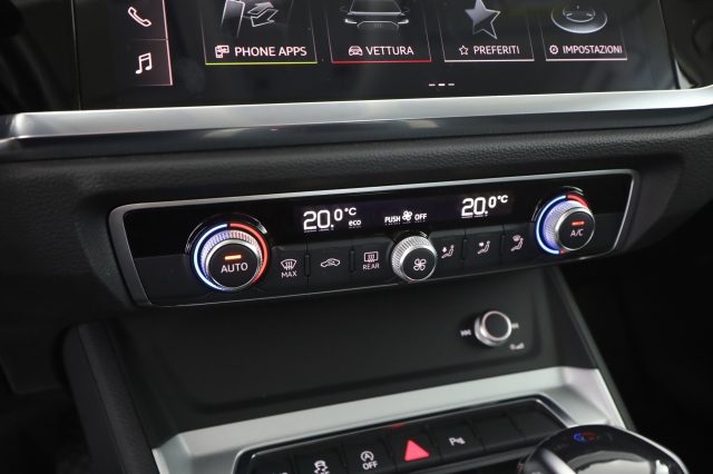 AUDI Q3 usata 11