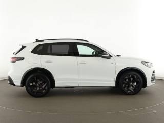 VOLKSWAGEN Tiguan usata, con Boardcomputer