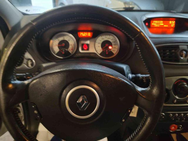 RENAULT Clio usata, con Interni in pelle