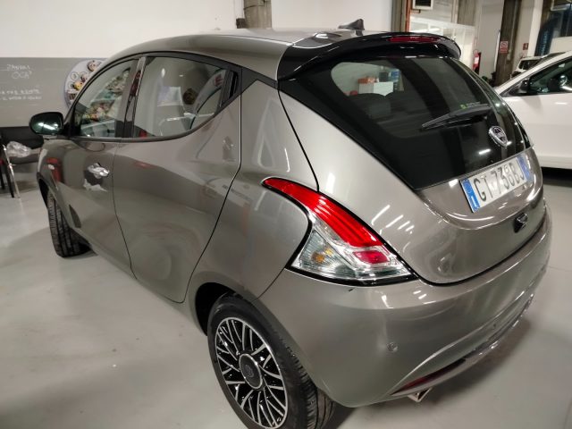 LANCIA Ypsilon usata, con Sensori di parcheggio posteriori