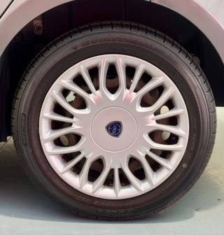 LANCIA Ypsilon usata 17