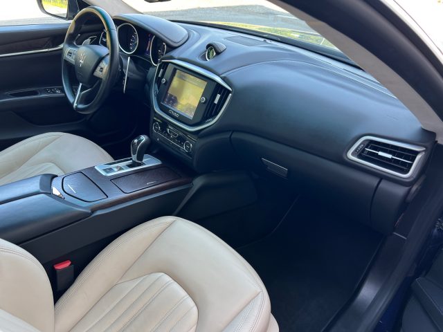 MASERATI Ghibli usata, con Autoradio