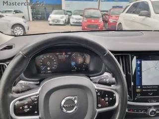 VOLVO V60 Cross Country usata, con Cruise Control