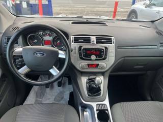 FORD Kuga usata, con Autoradio
