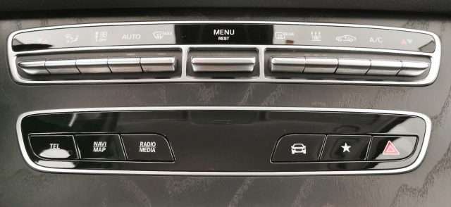 MERCEDES-BENZ E 300 usata, con Frenata d