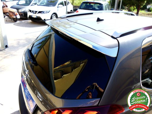 PEUGEOT 2008 usata, con Chiusura centralizzata senza chiave