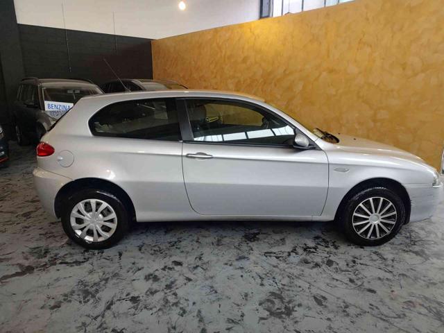 ALFA ROMEO 147 usata, con Autoradio