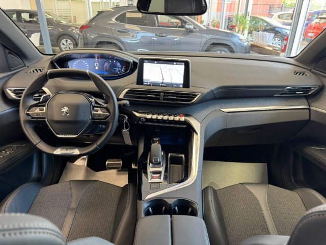 PEUGEOT 3008 usata, con Climatizzatore