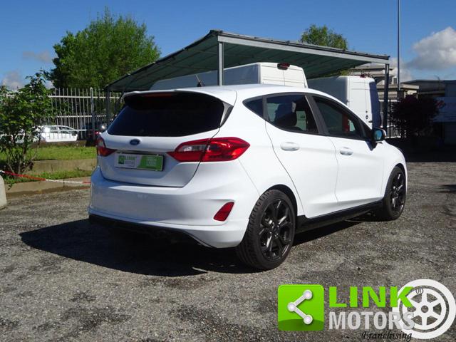 FORD Fiesta usata, con Volante in pelle