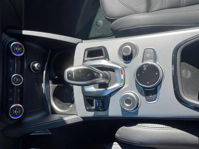 ALFA ROMEO Stelvio usata, con Airbag testa