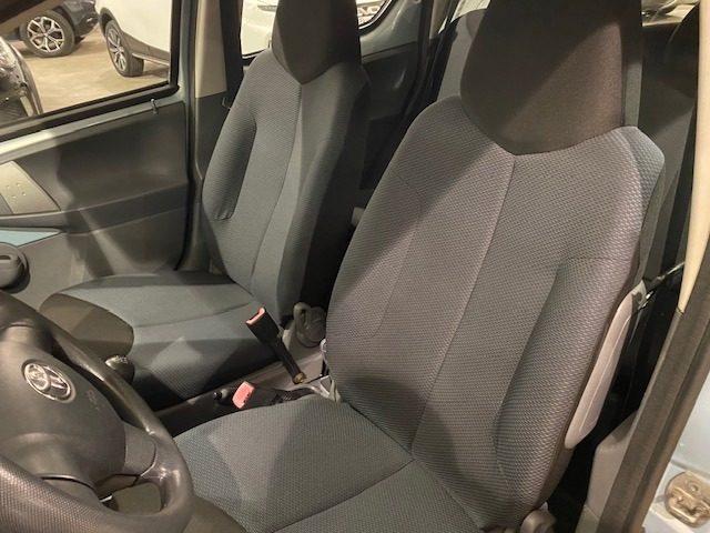 TOYOTA Aygo usata, con Climatizzatore