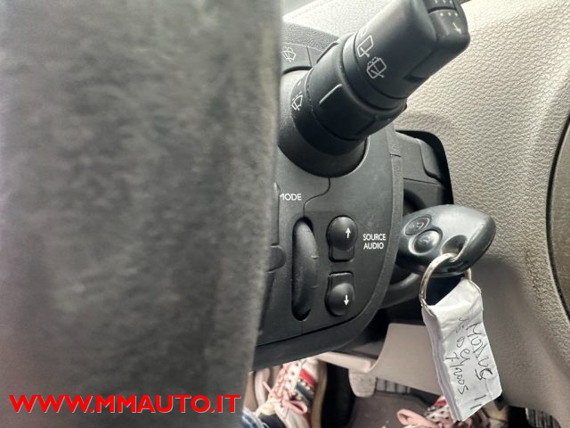 RENAULT Modus usata, con Lettore CD