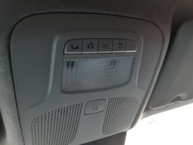 MERCEDES-BENZ Vito usata, con Volante multifunzione