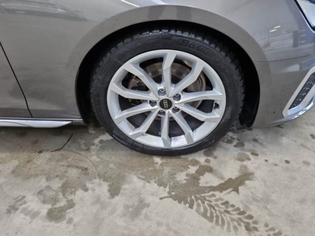 AUDI A4 usata, con Fari LED