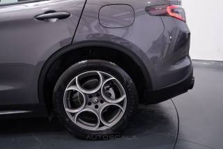 ALFA ROMEO Stelvio usata, con Sensore di luce