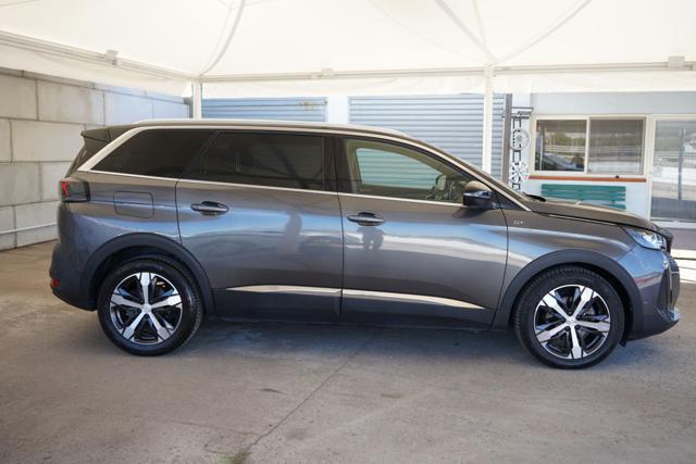 PEUGEOT 5008 usata, con Autoradio