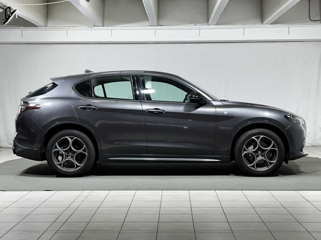 ALFA ROMEO Stelvio usata, con Cerchi in lega