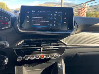 PEUGEOT 208 usata, con Volante in pelle