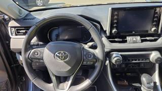TOYOTA RAV 4 usata, con Fari LED