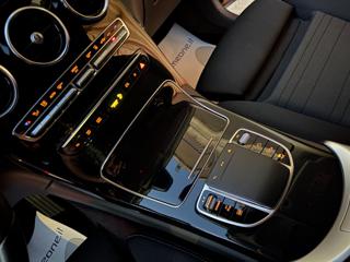 MERCEDES-BENZ GLC 300 usata, con Touch screen