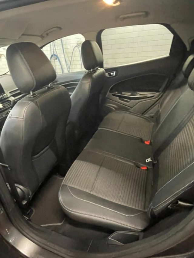 FORD EcoSport usata, con Alzacristalli elettrici