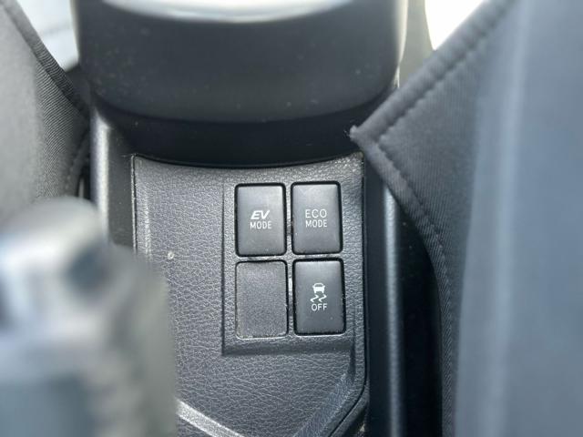 TOYOTA Yaris usata, con Volante in pelle