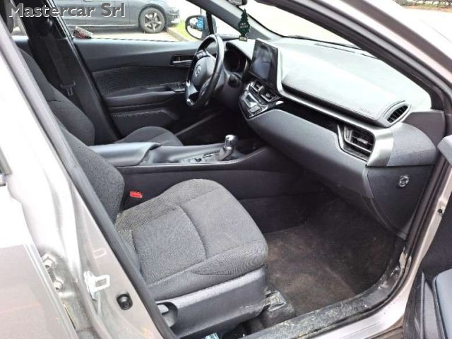TOYOTA C-HR usata, con Airbag laterali