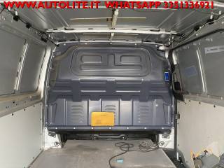 MERCEDES-BENZ Vito usata 17