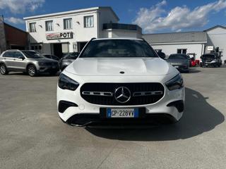 MERCEDES-BENZ GLA 200 usata, con Airbag