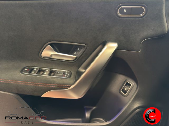 MERCEDES-BENZ A 250 usata, con Regolazione elettrica sedili