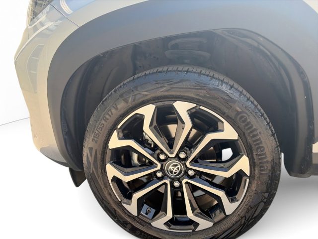 TOYOTA Yaris Cross usata, con Sedile posteriore sdoppiato