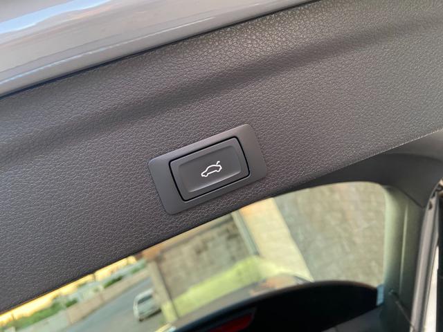 AUDI Q3 usata, con Volante in pelle
