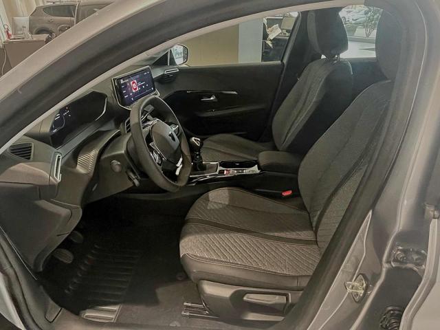 PEUGEOT 208 usata, con USB