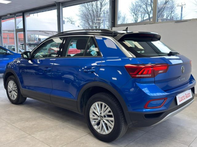 VOLKSWAGEN T-Roc usata, con Autoradio