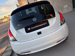LANCIA Ypsilon usata, con Luci diurne LED