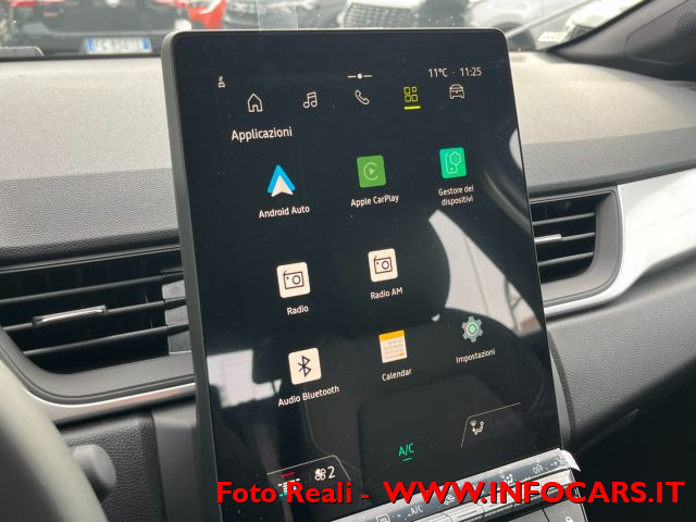 RENAULT Captur usata, con Touch screen